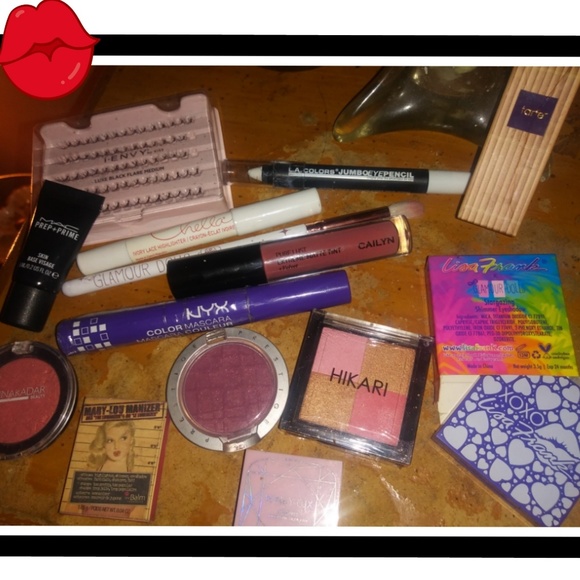 Makeup Lot - Picture 2 of 8